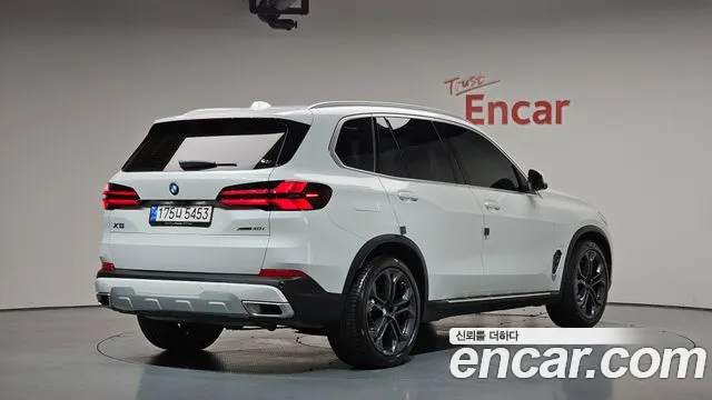BMW X5 — Фото автомобиля 2