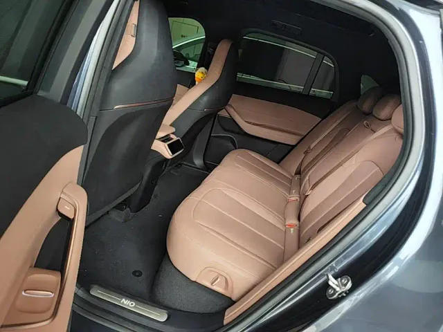 Nio EC6 — Фото автомобиля 12