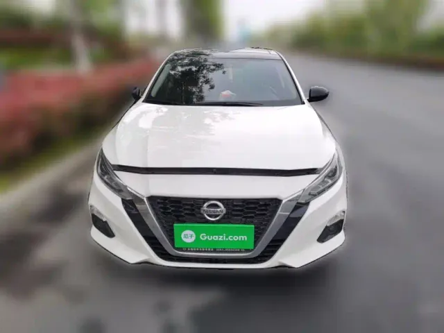 Nissan Teana — Фото автомобиля 23