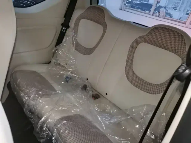 Wuling Hongguang Mini EV — Фото автомобиля 16