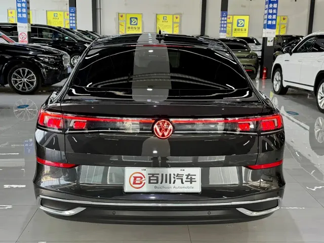 Volkswagen Lamando — Фото автомобиля 10