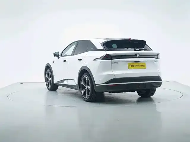 Deepal S07 — Фото автомобиля 8