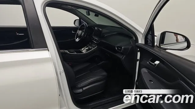 Hyundai Santafe Новый Santa Fe Дизель 2.2 2WD — Фото автомобиля 9