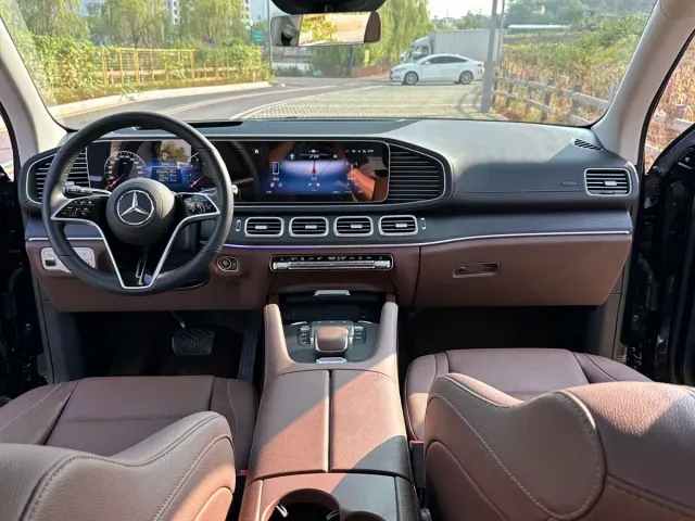 Mercedes-Benz GLE-Class — Фото автомобиля 17