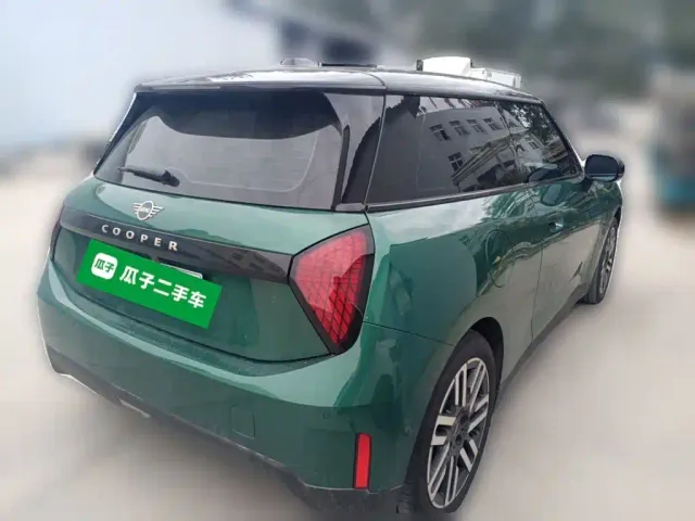 MINI Cooper — Фото автомобиля 4