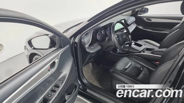 Hyundai Grandeur Новый Grandeur IG 3.0 LPi (Для проката) — Фото автомобиля 11