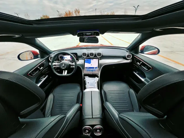 Mercedes-Benz C-Class — Фото автомобиля 29