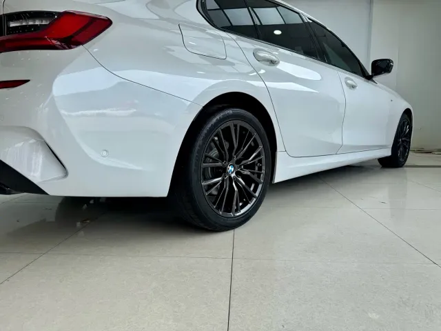 BMW BMW 3 Series 2022 325Li M Sport Shadow Edition — Фото автомобиля 21