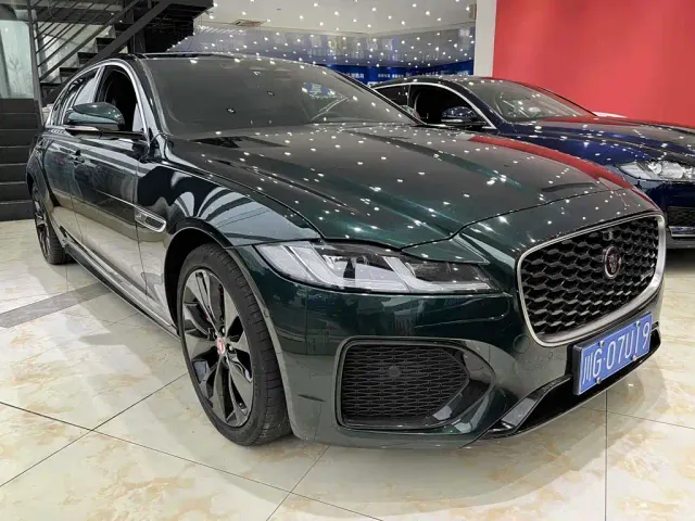 Jaguar XFL — Фото автомобиля 3