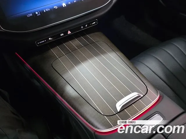 Mercedes-Benz E-Class E-класс W214 E300 4MATIC Exclusive — Фото автомобиля 9