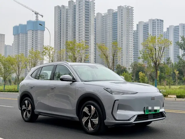 Geely Galaxy E5 — Фото автомобиля 3