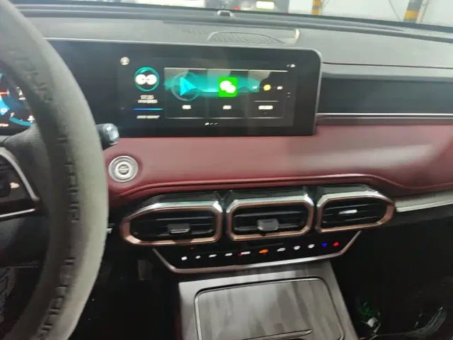 Jetour X70 Plus — Фото автомобиля 12