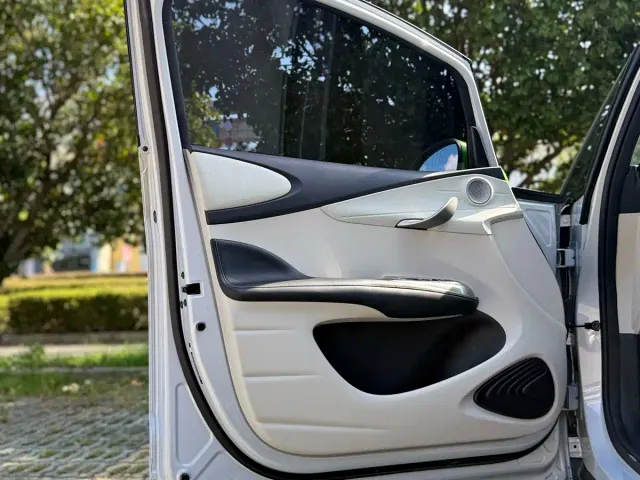 BYD Dolphin — Фото автомобиля 14