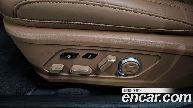 Hyundai Grandeur — Фото автомобиля 28