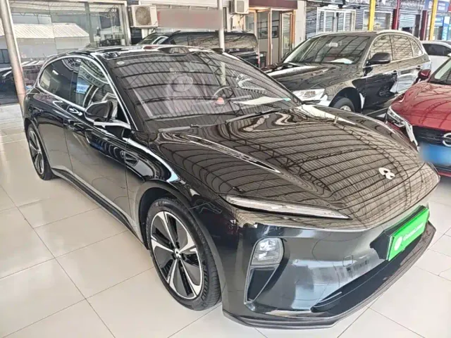 Nio ET5 Touring — Фото автомобиля 3