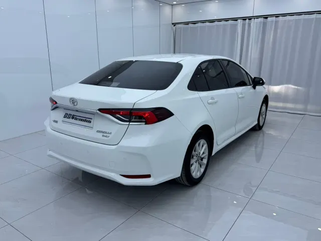 Toyota Corolla — Фото автомобиля 4