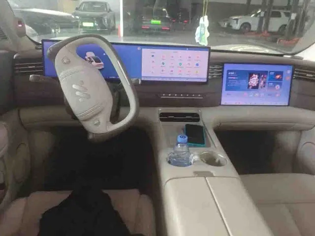 IM Motors LS6 — Фото автомобиля 3
