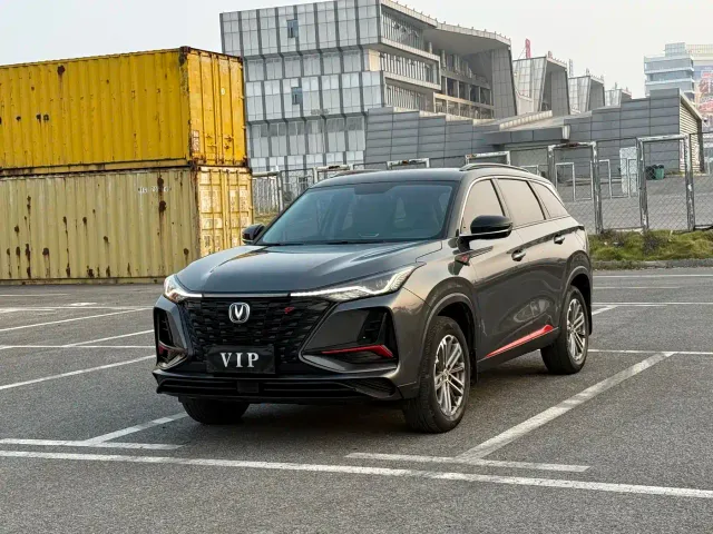 Фотография автомобиля — Changan CS75 Plus
