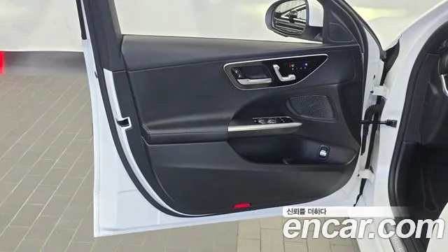 Mercedes-Benz C-Class W206 — Фото автомобиля 13