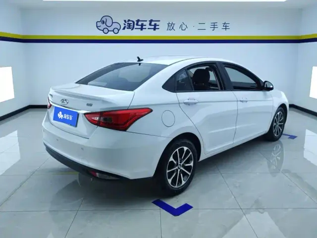 Chery Arrizo 5 — Фото автомобиля 3