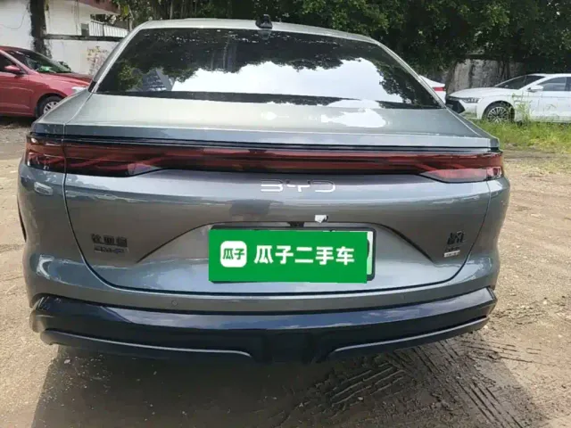 BYD Han L — Фото автомобиля 5