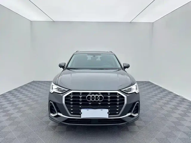 Audi Q3 — Фото автомобиля 2