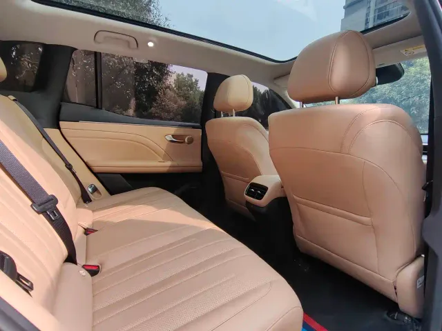 GAC Aion i60 — Фото автомобиля 11
