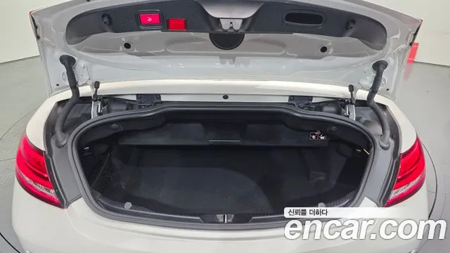 Mercedes-Benz C-Class — Фото автомобиля 18