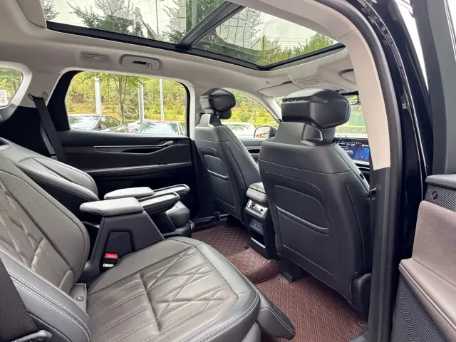 Ford Edge — Фото автомобиля 21