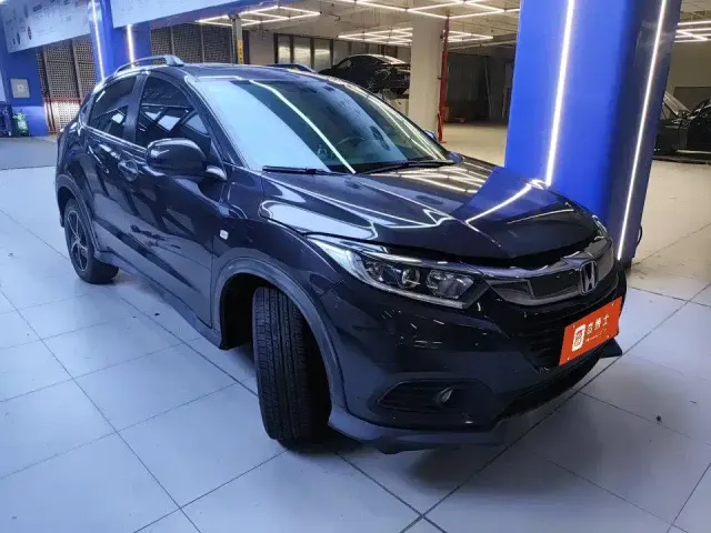 Honda Vezel — Фото автомобиля 2