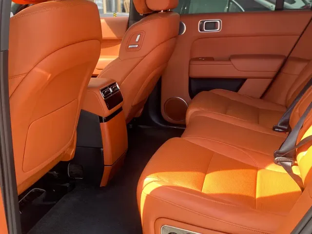 Li Auto L7 — Фото автомобиля 10