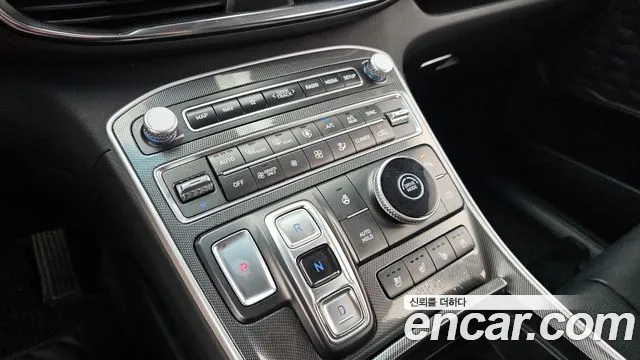 Hyundai Santa Fe Santa Fe (New) — Фото автомобиля 12