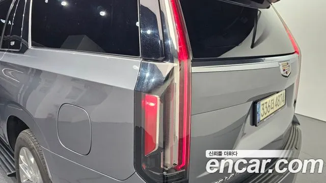 Cadillac Escalade Escalade 5 поколение — Фото автомобиля 21