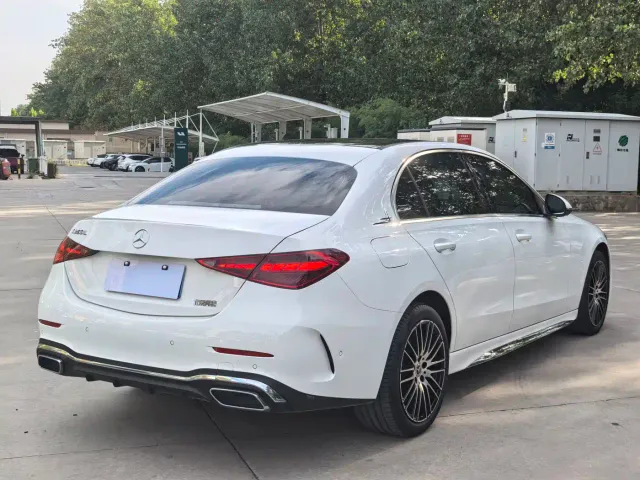 Mercedes-Benz C-Class — Фото автомобиля 14