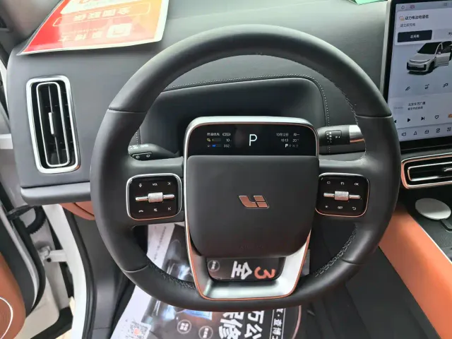 Li Auto L7 — Фото автомобиля 12