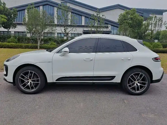 Porsche Macan — Фото автомобиля 2