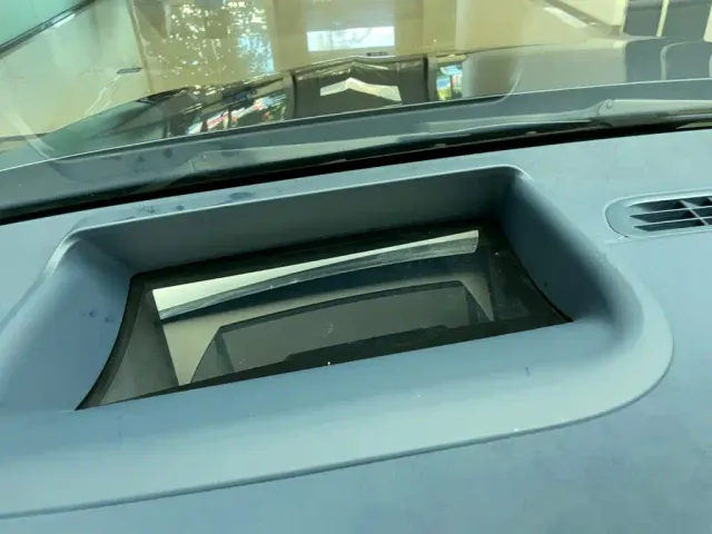 Mercedes-Benz EQE SUV — Фото автомобиля 21
