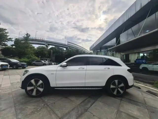 Mercedes-Benz GLC-Class — Фото автомобиля 4