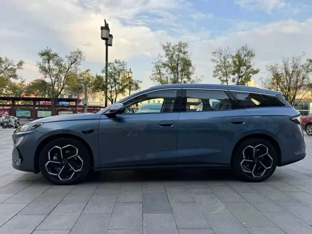 BYD Seal 06 DM-i Touring — Фото автомобиля 3