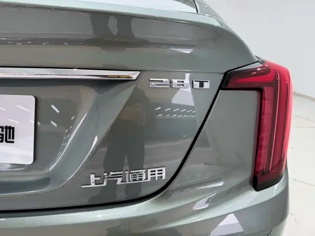 Cadillac CT5 — Фото автомобиля 10