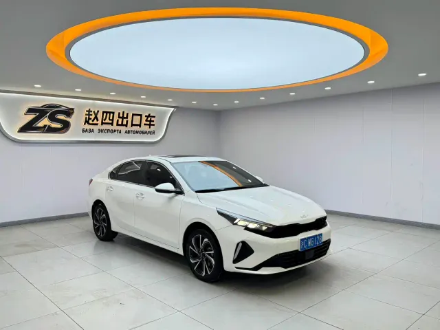 Kia K3 — Фото автомобиля 3