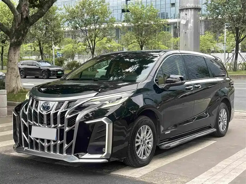 Фотография автомобиля — Toyota Toyota Sienna
