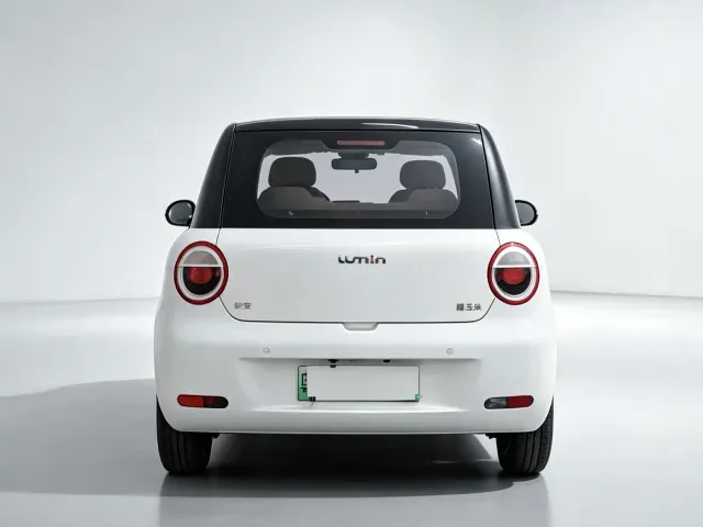 Changan Lumin — Фото автомобиля 8