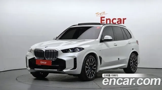 Фотография автомобиля — BMW X5 G05