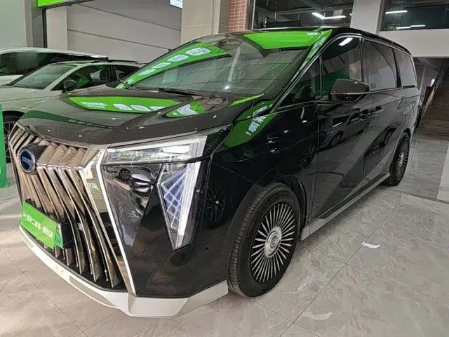 Фотография автомобиля — GAC Trumpchi E9