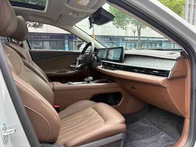 Chery Arrizo 8 — Фото автомобиля 10
