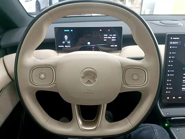 Nio ET5 Touring — Фото автомобиля 10