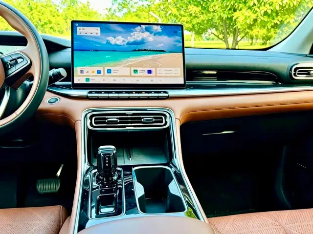 Geely Emgrand — Фото автомобиля 8