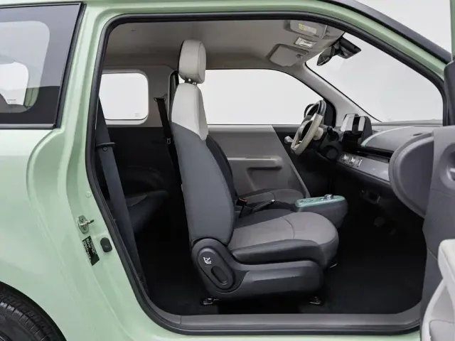 Changan Lumin — Фото автомобиля 23