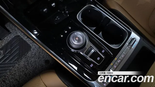 Kia Canival Carnival 4 поколение Бензин 9 мест Noblesse — Фото автомобиля 7